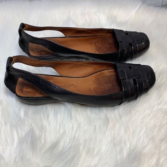 Gentle Souls It's So Fun Black Wedge Flats Sz 8.5 - Picture 2 of 6